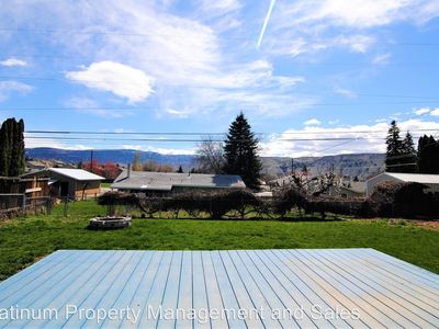 1702 1st St SE, East Wenatchee, WA, 98802