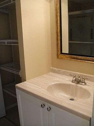 3rd image of 109 Oyster Bay Cir Floor 2