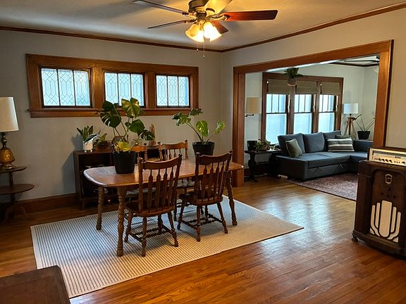 3rd image of 3229 Milwaukee St