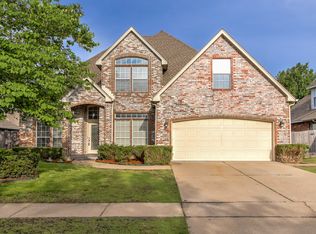 820 N Butternut Ave, Broken Arrow, OK 74012