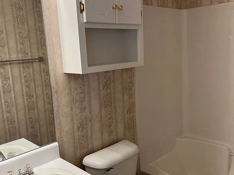 121 S Springview Dr — Photo 14