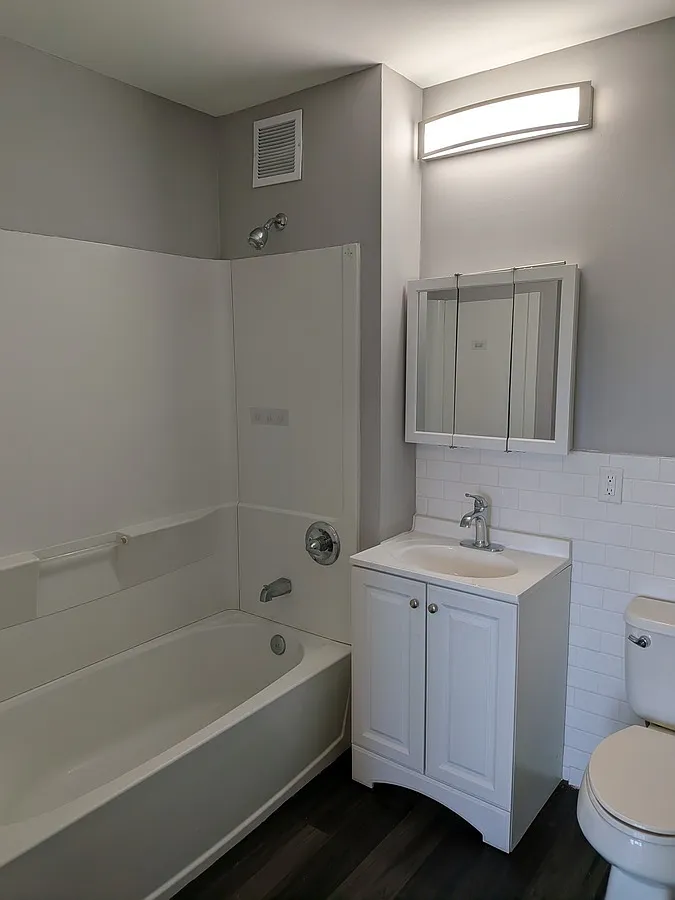 Building Photo - 21 Canfield St #3B