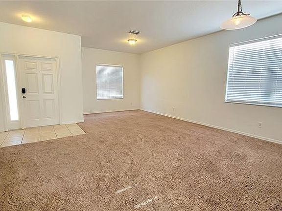 2nd image of 20032 Nob Oak Ave