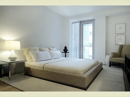 Sold by Stribling | media 19