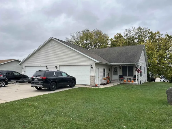 319-321 North Watertown Street, Johnson Creek, WI 53038