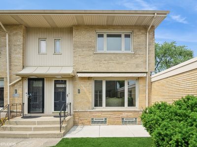 6325 N Cicero Ave, Chicago, IL, 60646