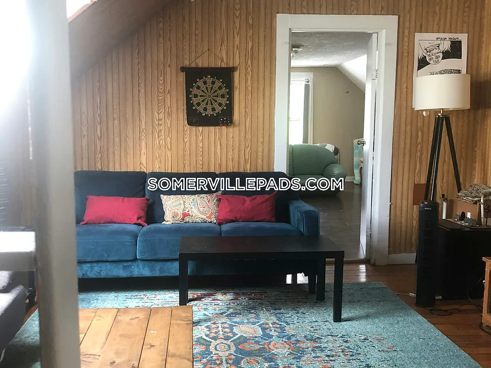 119 North St #2