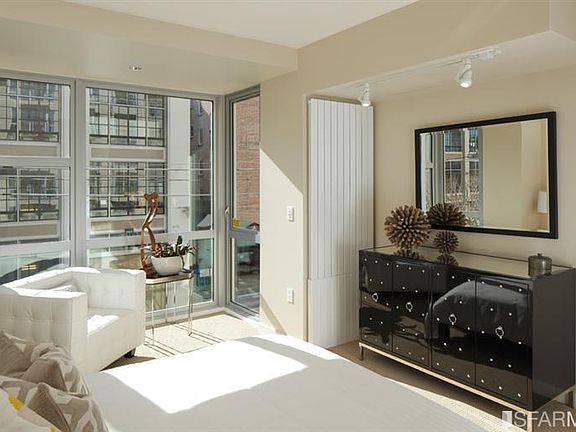 3rd image of 1840 Washington St APT 204