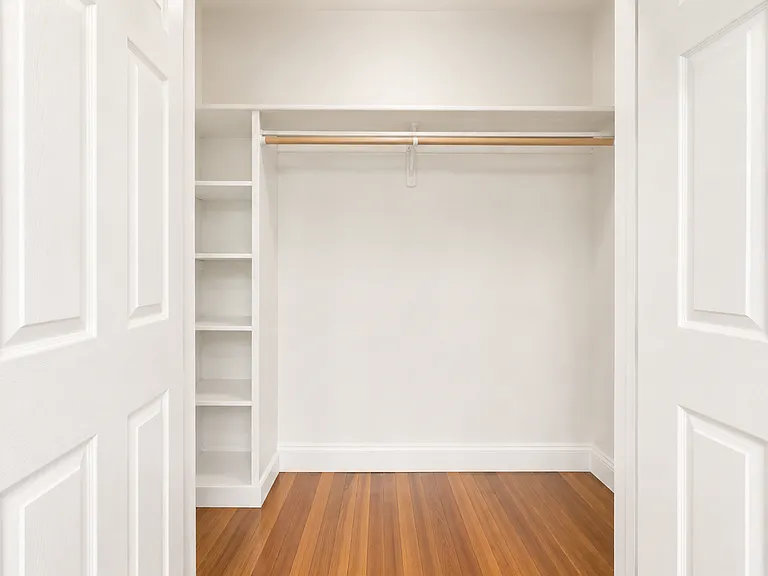 19 Highland St #6 — Photo 8