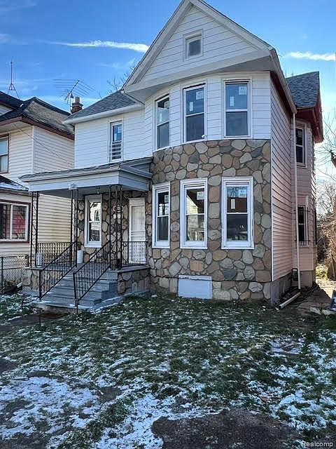 1st image of 7720 E Canfield St