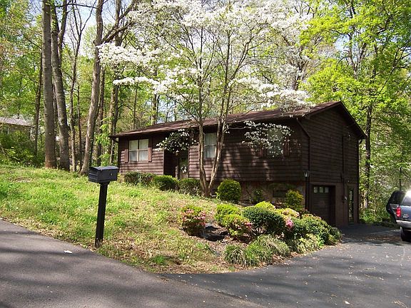 4th image of 249 Moore Cir NE