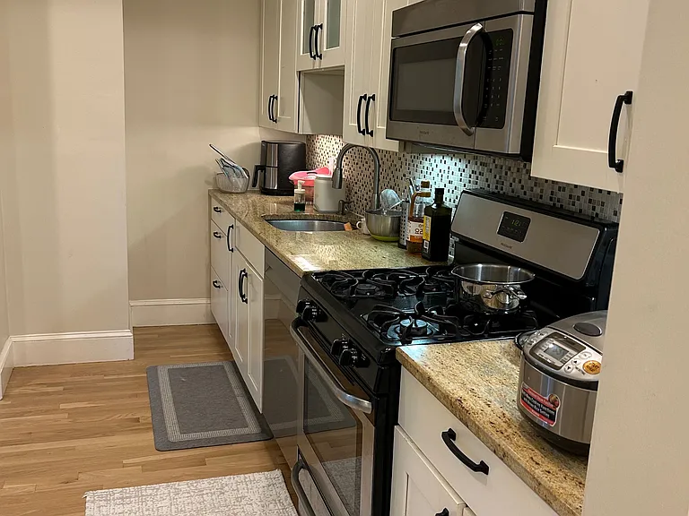 313 Tappan St #3 — Photo 28