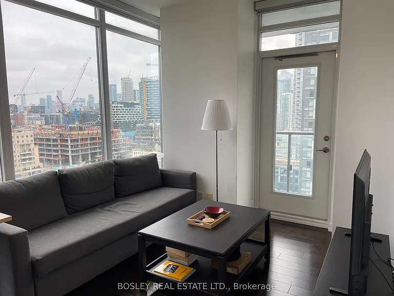 170 Fort York Blvd #1404 — Photo 3