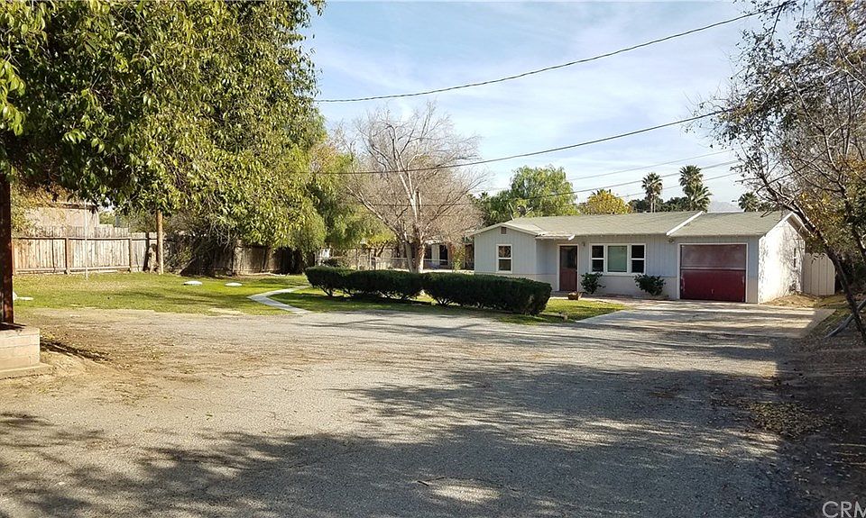 1st image of 3326 Riverview Dr