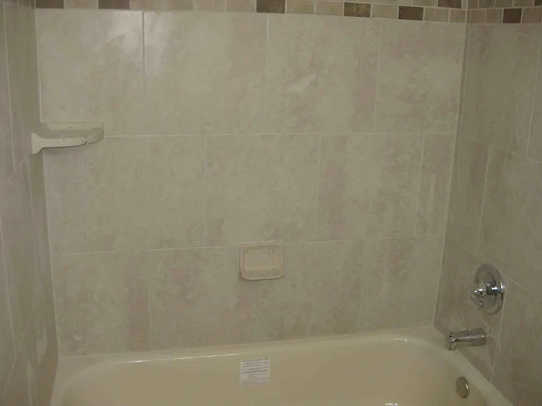 3432 NW 86th Way — Photo 3