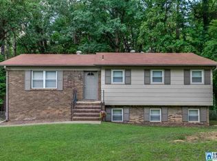 198 Park Ln, Trussville, AL 35173