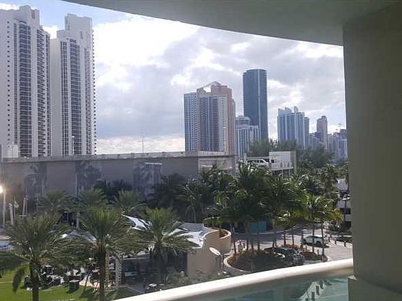 2nd image of 19370 Collins Ave APT 523