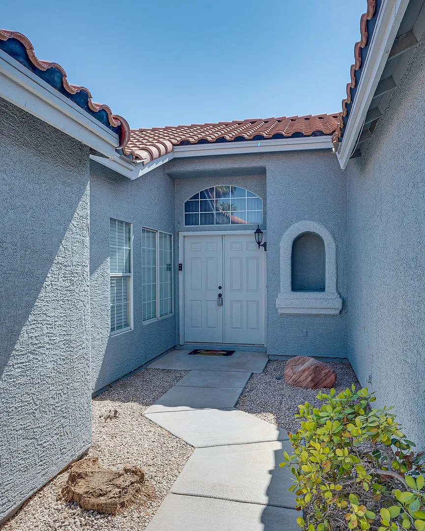 7724 Rye Canyon — Photo 4