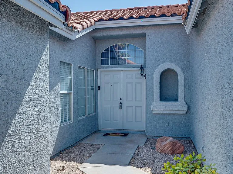 7724 Rye Canyon Dr — Photo 4