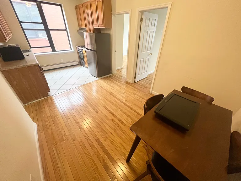 22-67 27th St #3 — Photo 9