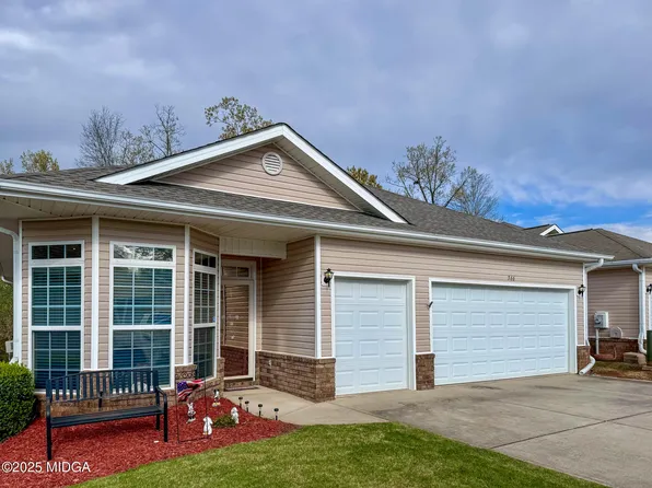 366 Spyglass Hill Dr, Perry, GA 31069