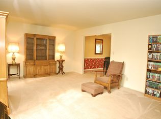 720 Walnut Point Dr, Matthews, NC 28105