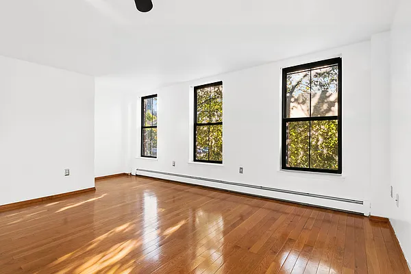 Rented by Compass | media 6