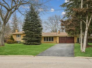 613 Sequin Cres, Mississauga, ON L5H 1W4