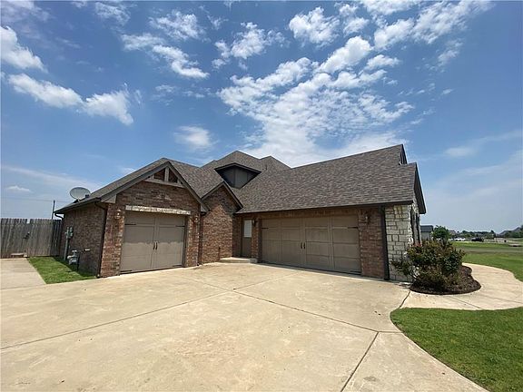 2nd image of 6601 SW 90th St