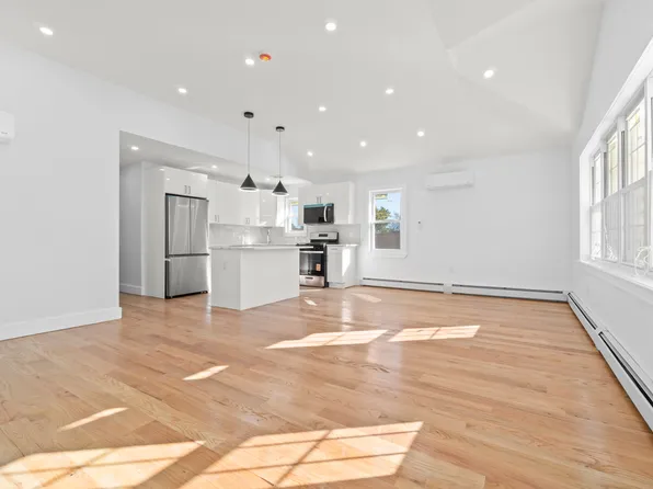 245-33 147th Road image 15 of 26