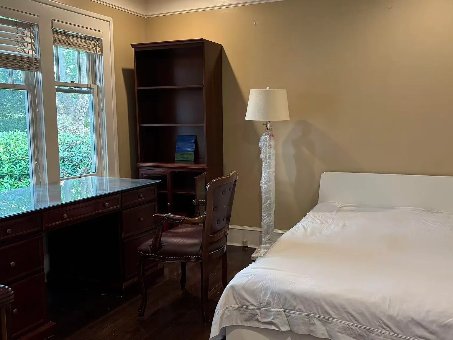1 bed, 250 sqft, $1,600 — Photo 2