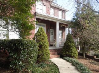 110 Sterling Springs Dr, Johnson City, TN 37604