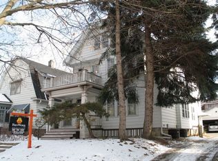 2136 N 63rd St, Wauwatosa, WI 53213