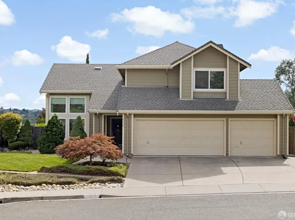 2798 Goularte Dr, Pinole, CA 94564