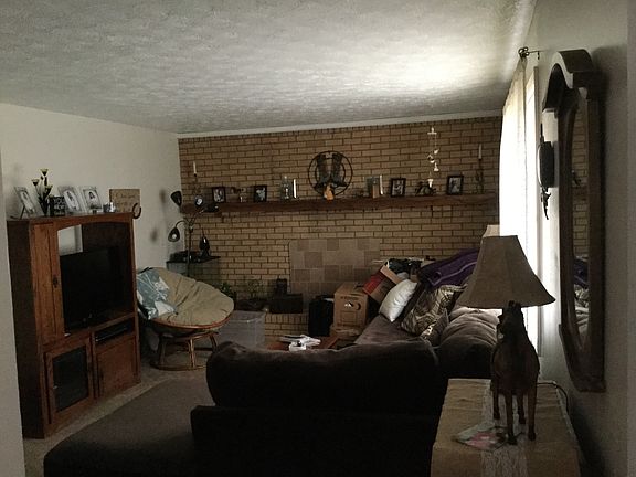 3rd image of 3298-302 Honeysuckle Dr