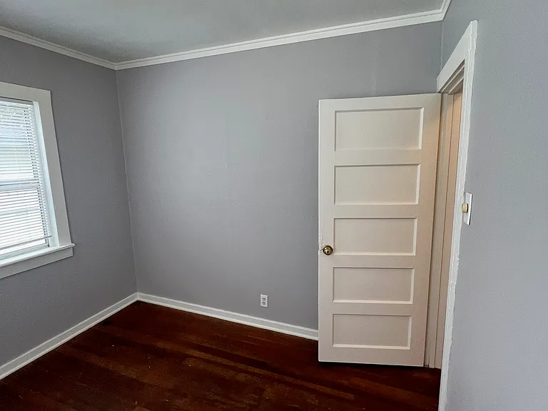 647 Fresno Ave — Photo 24