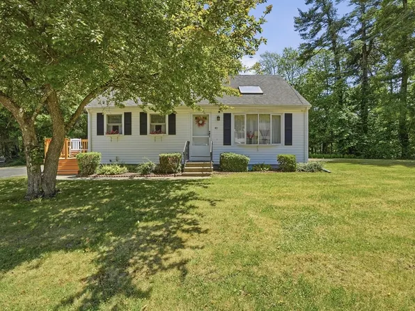 49 George Dr, Taunton, MA 02780