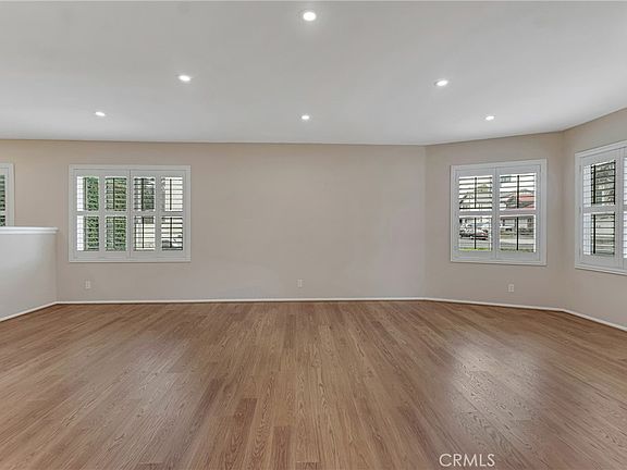 5th image of 7923 Casaba Ave