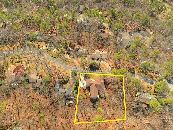 5th image of 365 Spyglass Bluff Dr