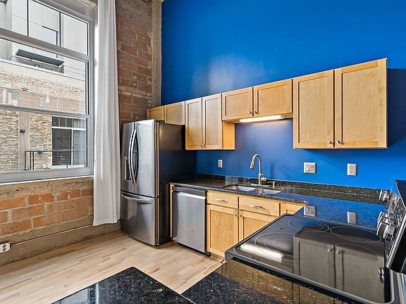 2nd image of 521 S 7th St Unit 623