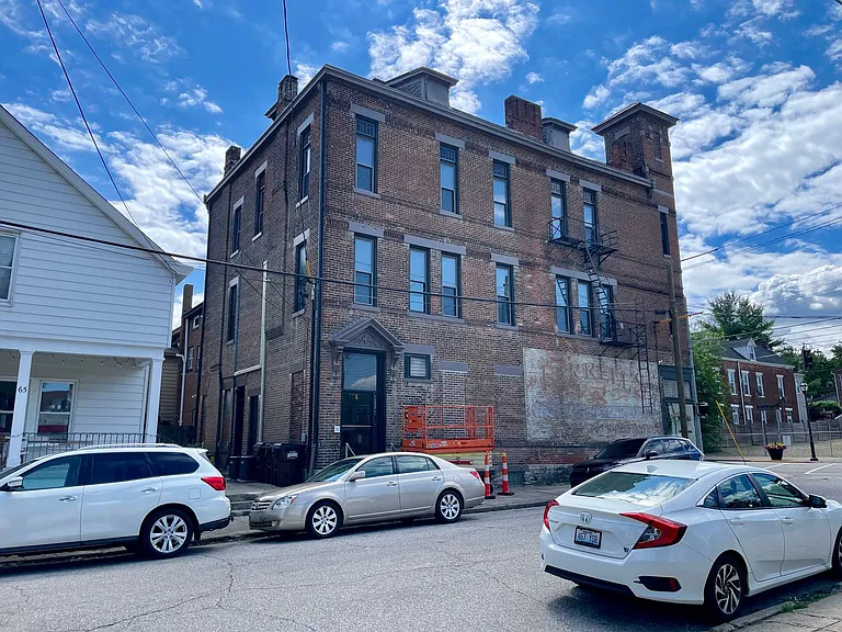 336 Elm St — Photo 18