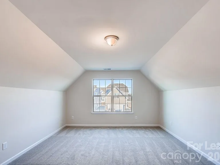 6418 Raffia Rd — Photo 19