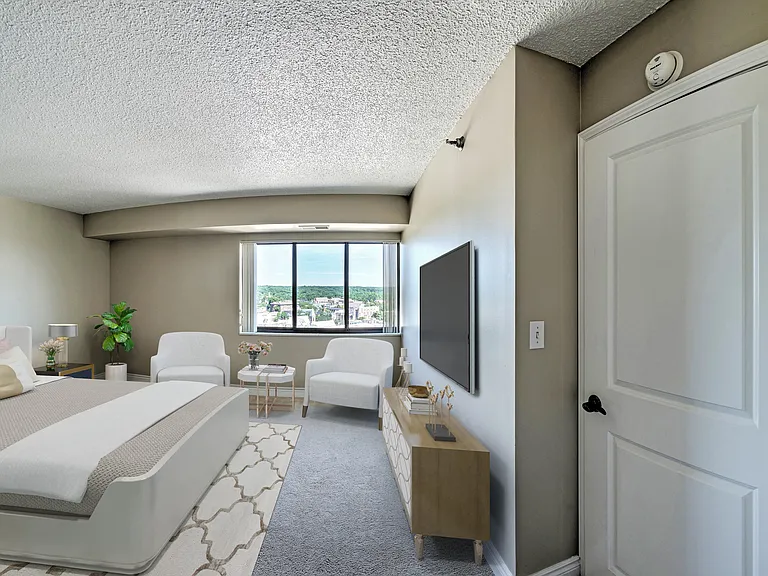 Skyrise Luxury Apartments — Photo 14