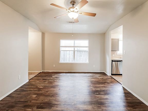 5th image of 14226 Bonham Oaks Ln