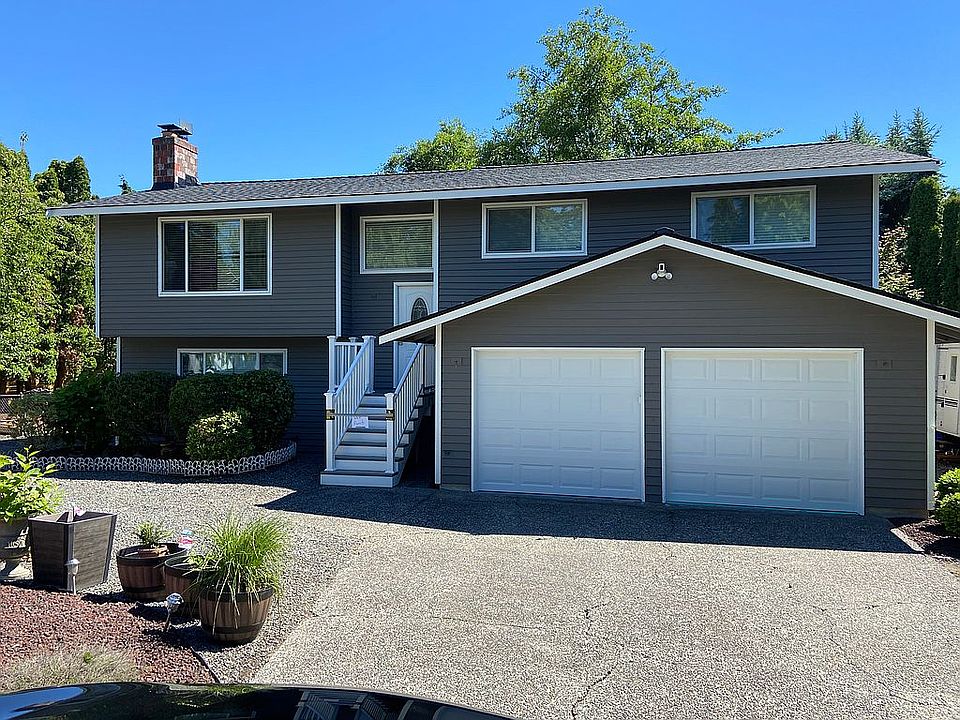 2nd image of 5214 80th St SW