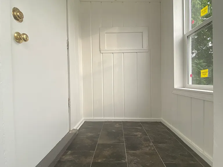 754 1st Ave #2 — Photo 7