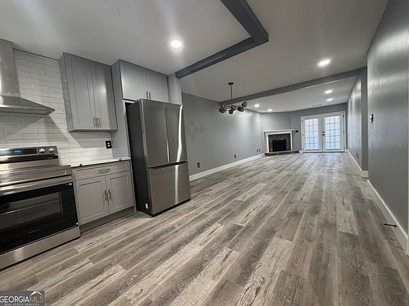 5th image of 5505 Park Pl S