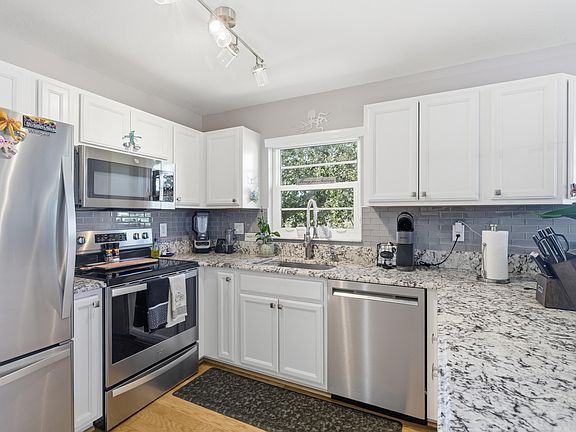 3rd image of 53 Woodland Drive #207
