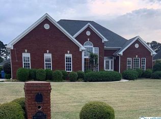 1110 Blackbriar Cir NE, Hartselle, AL 35640
