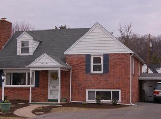 35 Delp Rd, Lancaster, PA 17601